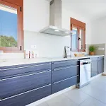Lia - Plusholidays * Calpe