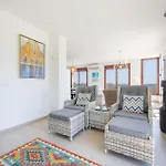 Lia - Plusholidays * Calpe
