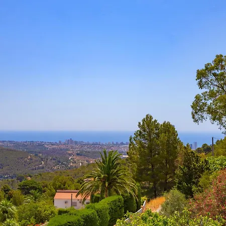 Вілла Lia - Plusholidays